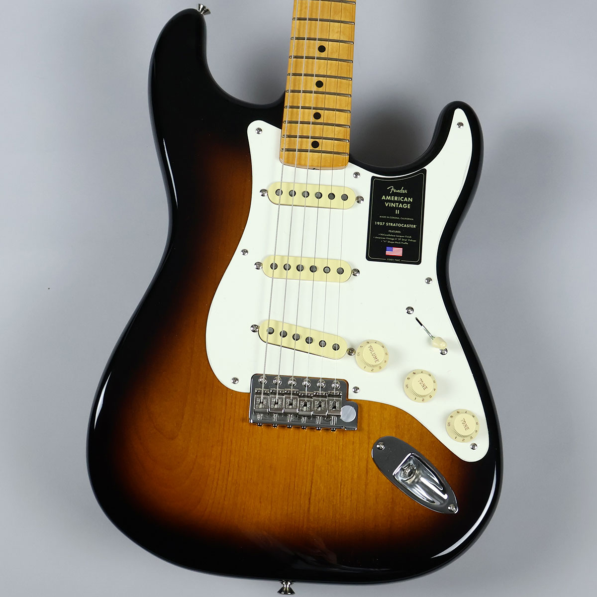 Fender American Vintage II 1957 Stratocaster 2-color Sunburst ...